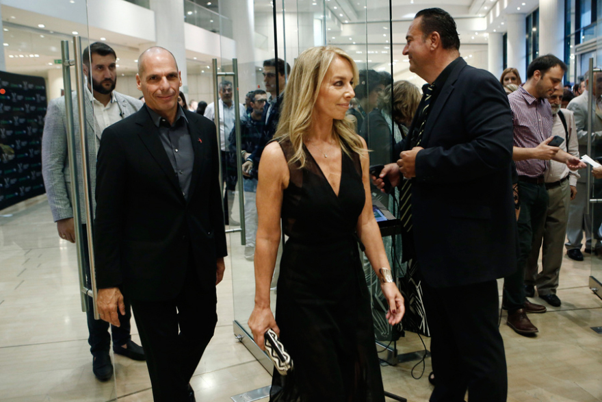 «Ενήλικοι στην Αίθουσα»: Ποιοι βρέθηκαν στην πρεμιέρα της ταινίας του  Κώστα Γαβρά