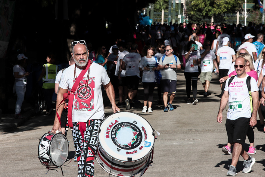 Φωτογραφίες: Πάνω από 36.000 δρομείς έτρεξαν ενάντια στον καρκίνο του μαστού