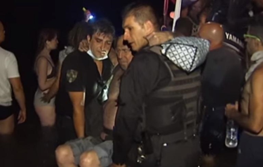 Ο αστυνομικός που μαχαίρωσαν οι χούλιγκαν πριν από ένα χρόνο έσωζε ζωές στο Μάτι!