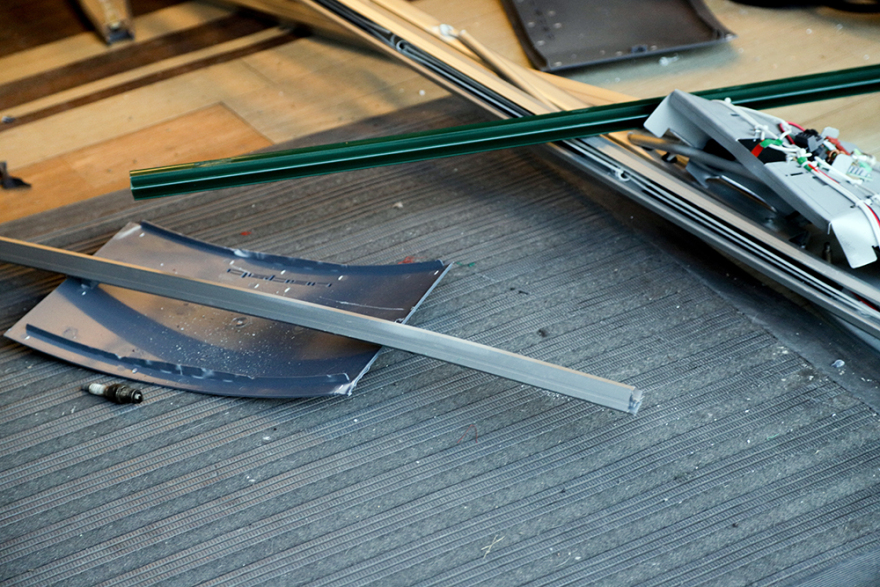 Νέα Σμύρνη: Προσπάθησαν να μπουν σε κατάστημα ηλεκτρικών ειδών με αυτοκίνητο