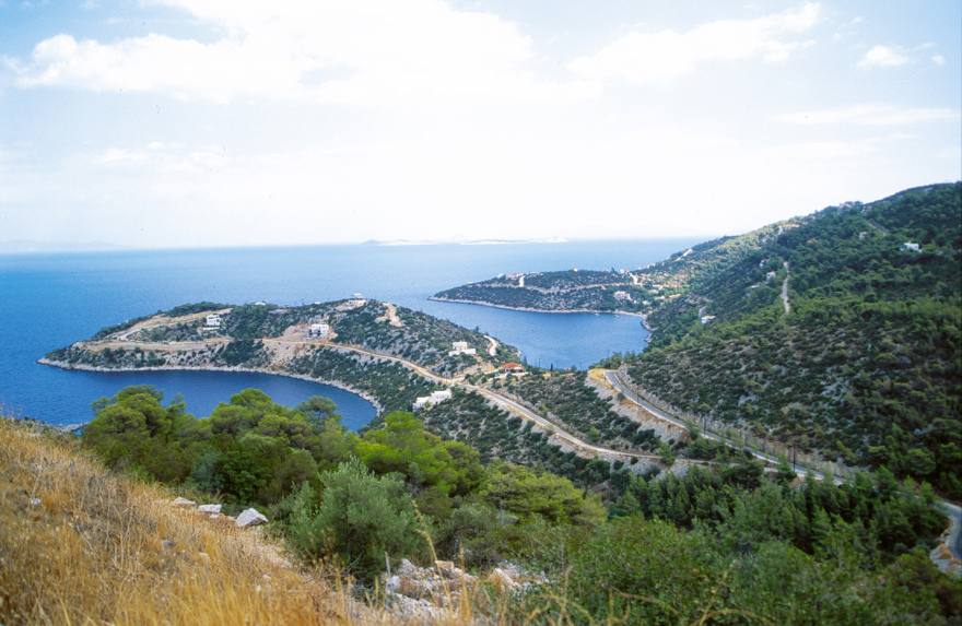 Σολυγεία, το καταπράσινο μαργαριτάρι του Σαρωνικού