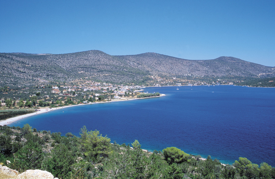 Σολυγεία, το καταπράσινο μαργαριτάρι του Σαρωνικού