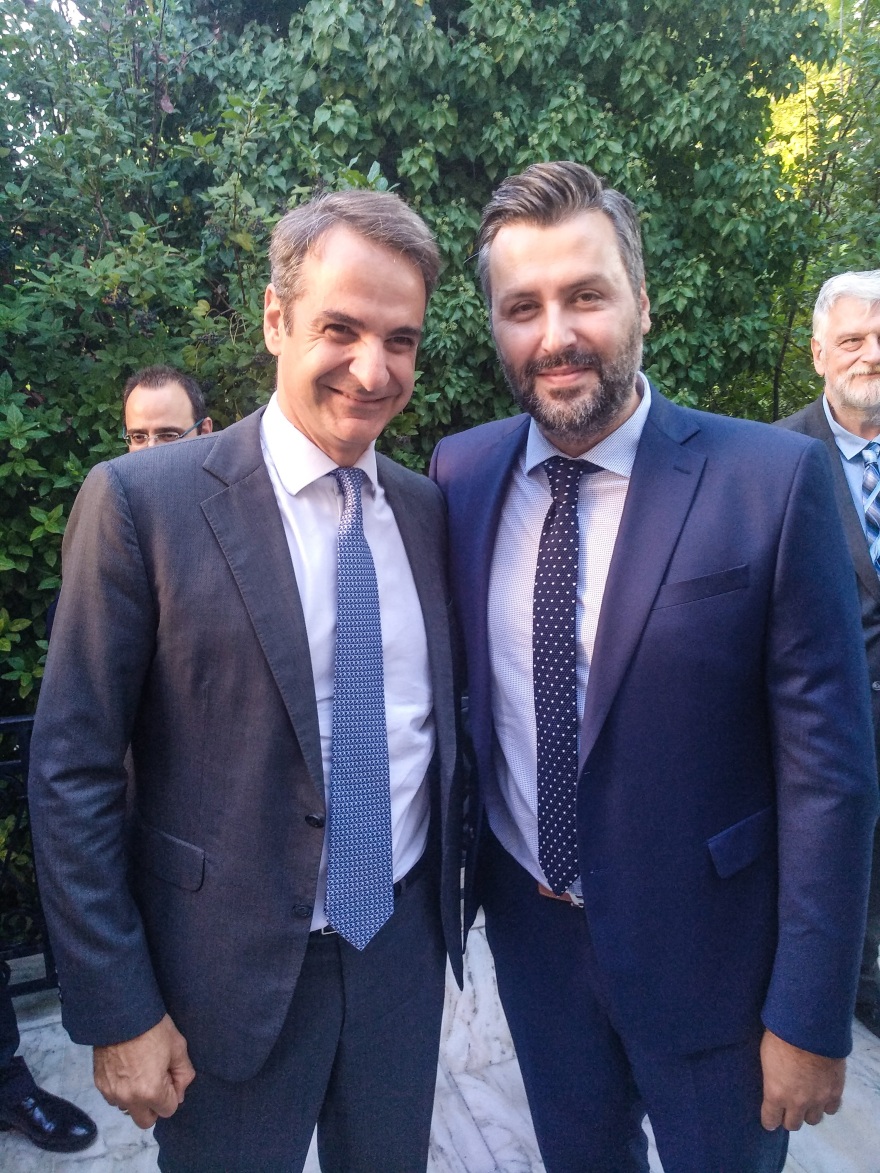 Συνάντηση του Κυριάκου Μητσοτάκη με τους νέους βουλευτές της ΝΔ στο Μαξίμου 