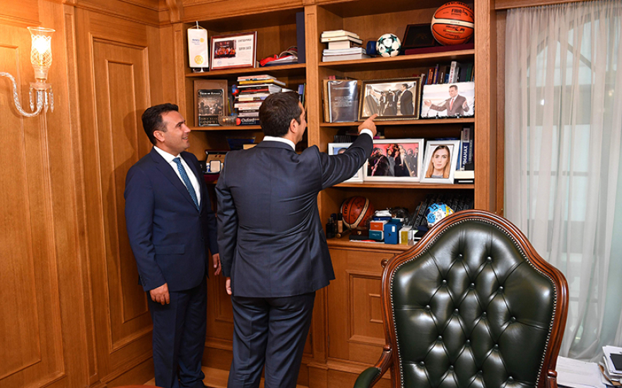 Αποκαλύψεις Τσίπρα για τις Πρέσπες: Ένα Σαββατοκύριακο πριν τη Συμφωνία, σηκώσαμε τα μολύβια