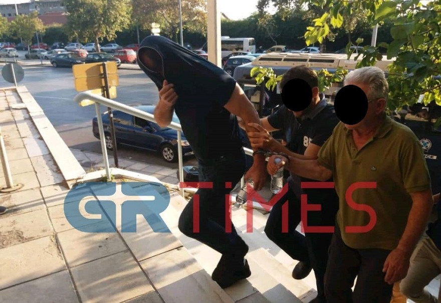 Λιμάνι Θεσσαλονίκης: Στον εισαγγελέα οι κατηγορούμενοι του κυκλώματος που έβγαζε εκατομμύρια ευρώ