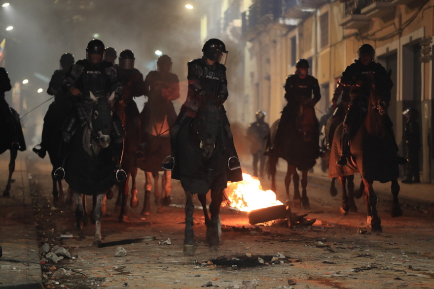 Ισημερινός: Σε κατάσταση εκτάκτου ανάγκης η χώρα λόγω των κινητοποιήσεων