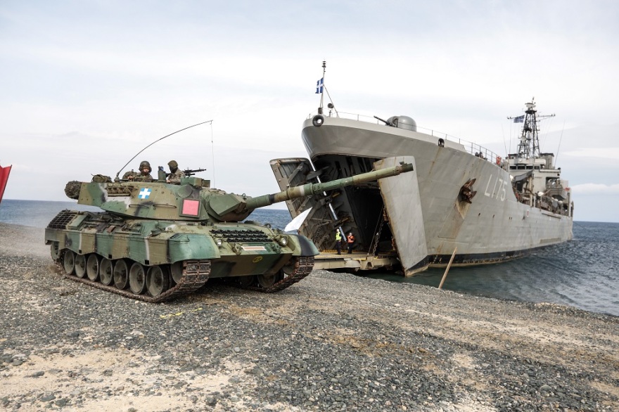 Άσκηση Παρμενίων: Εντυπωσιακές εικόνες από τις αποβατικές επιχειρήσεις