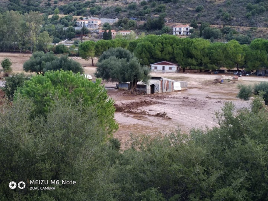 Κακοκαιρία σε όλη τη χώρα: Πλημμύρες και κατολισθήσεις στη Δυτική Ελλάδα