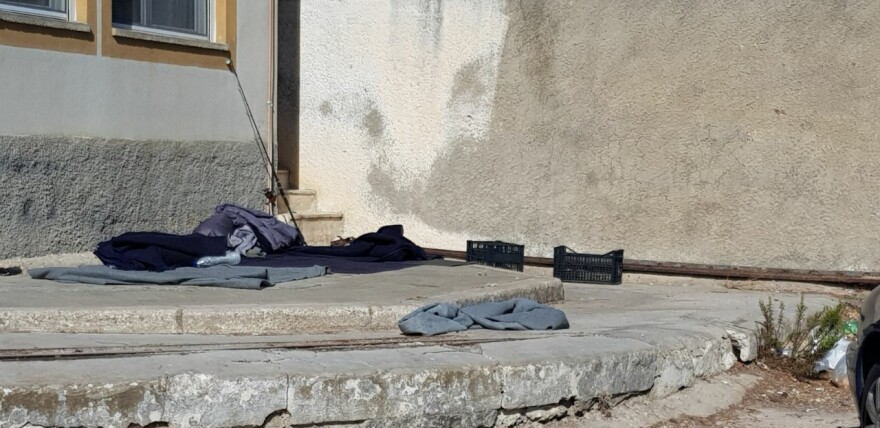 ΠΟΕΔΗΝ: Στο ψυχιατρείο Λέρου οι 154 ασθενείς ζουν μαζί με 1.500 πρόσφυγες και μετανάστες