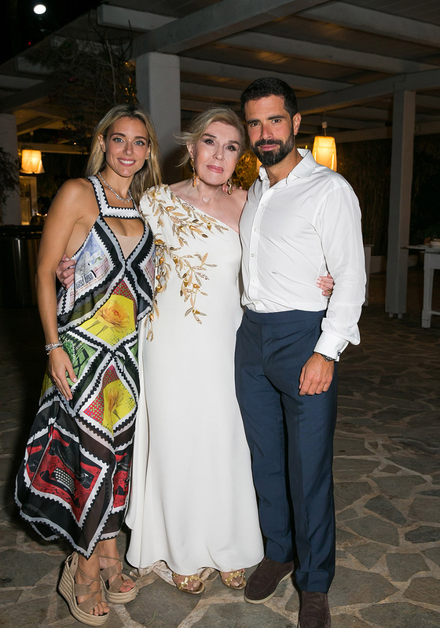 Μαίρη Κατράντζου: Ένα μοναδικό σόου στο Σούνιο για τα παιδιά της «Ελπίδας»