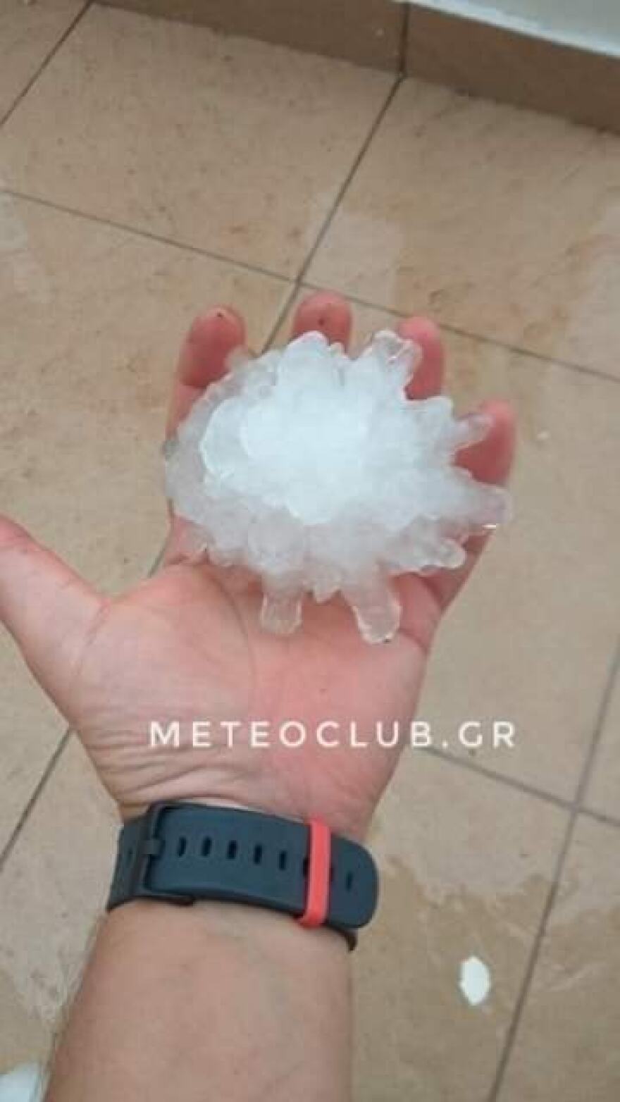 Καιρός: Σάρωσε την Αττική με χαλάζι το κύμα της κακοκαιρίας