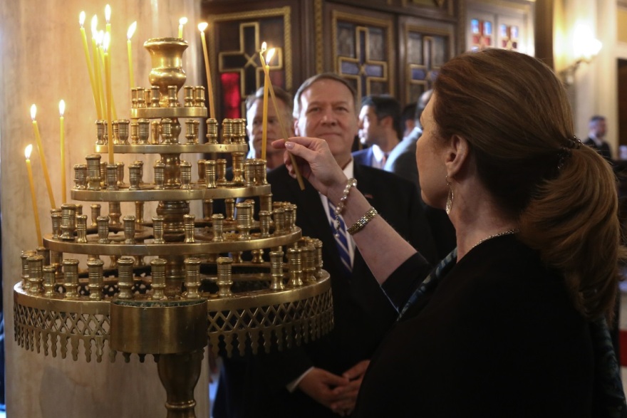 Κυριάκος και Μαρέβα Μητσοτάκη πήραν πρωινό με το ζεύγος Πομπέο - Δείτε βίντεο