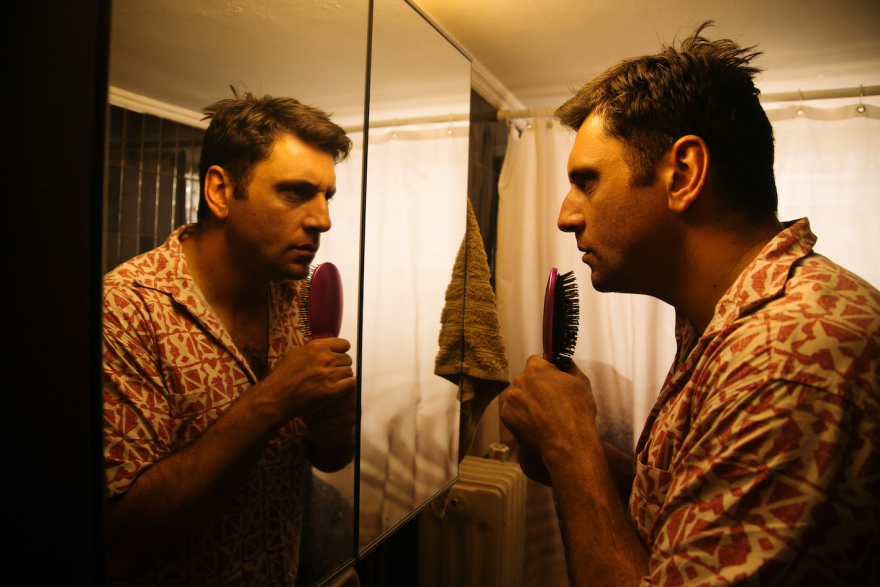 MUTE  του Γιώργου Χρυσοστόμου στο Θέατρο του Νέου Κόσμου 