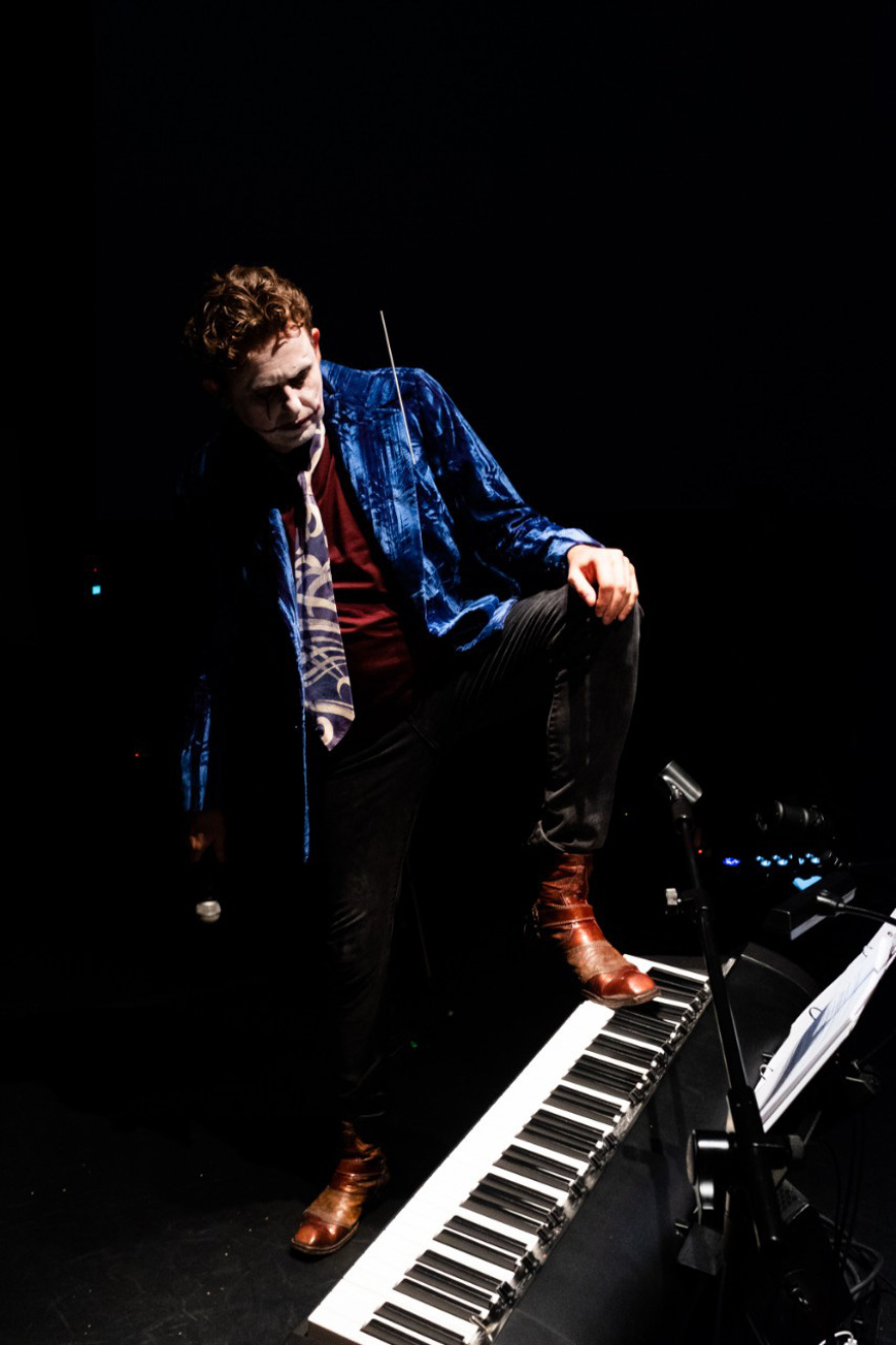 Oedipus: Sex with Mum was blinding