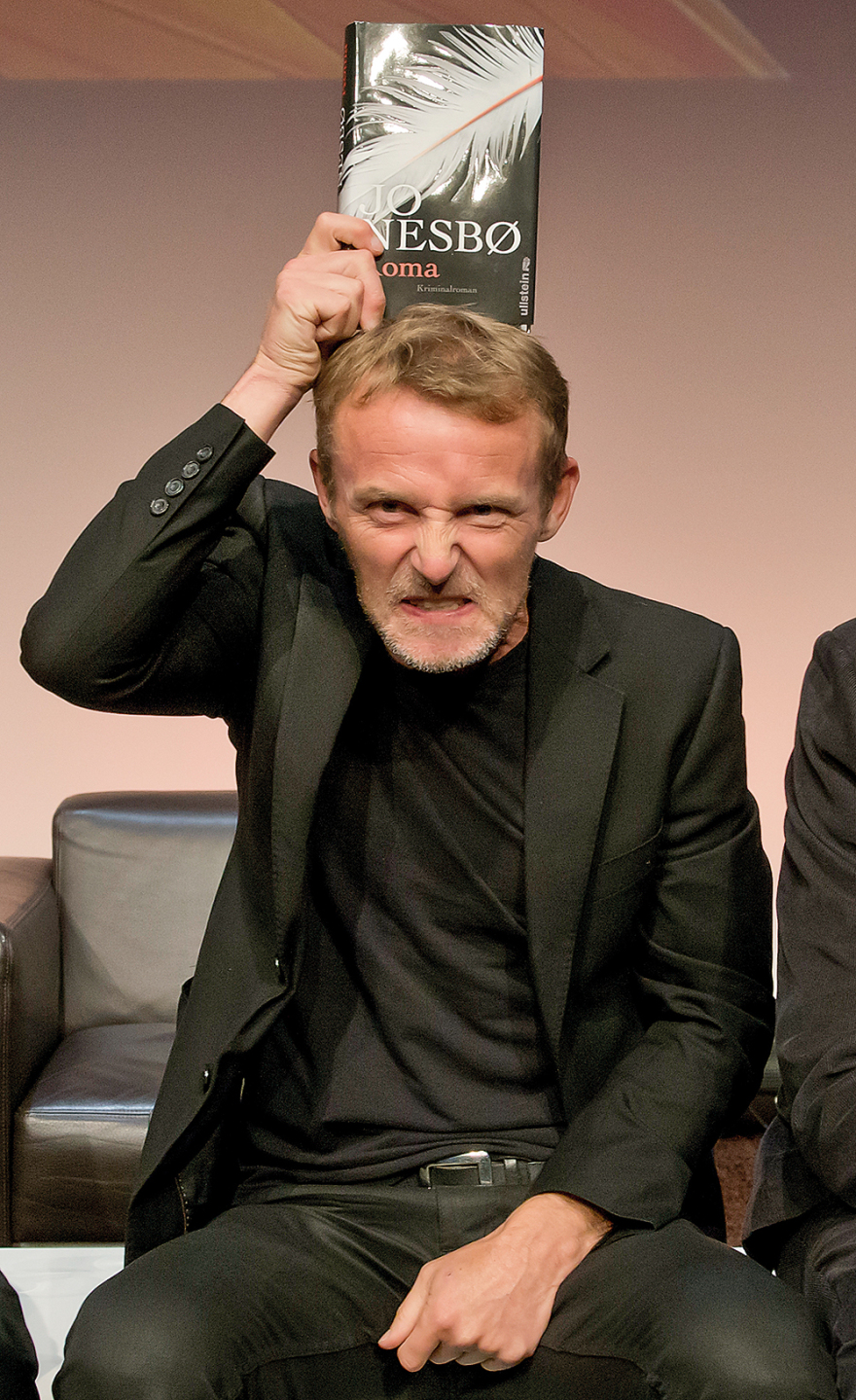 Τζο Νέσμπο:  Στην  Κάλυμνο με τον  συγγραφέα  των best sellers