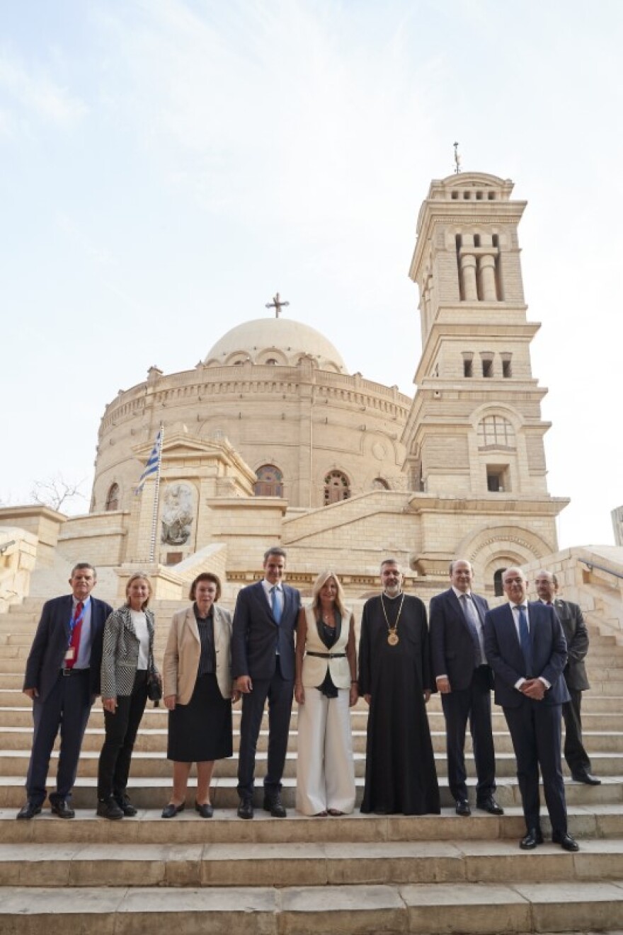 Μαρέβα Μητσοτάκη: Η κομψή εμφάνιση στο Κάιρο