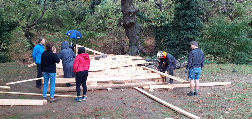 Ξένοι εθελοντές αρχιτέκτονες έδωσαν «ζωή» σε εγκαταλειμμένο πάρκο στις Σέρρες