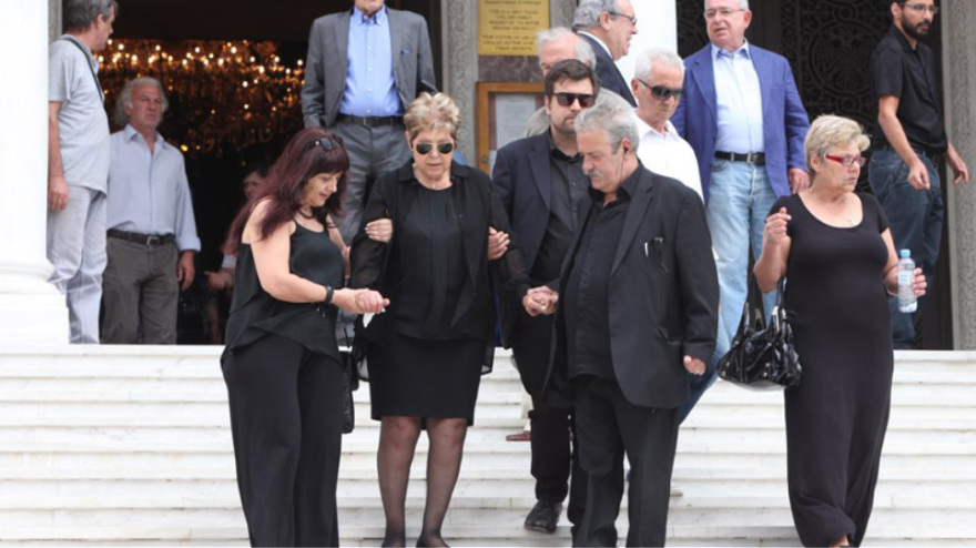 Θρίλερ: Νεκροί η μάνα και ο αδελφός του Παναγιώτη Μαυρίκου