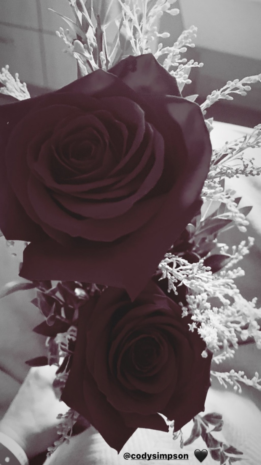 Στο νοσοκομείο η Μάιλι Σάιρους: Στο πλευρό της ο νέος της σύντροφος 