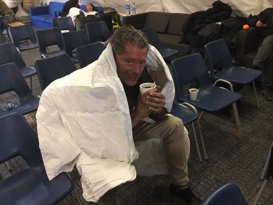 Συγκλονίζει ο Έλληνας πιλότος που επέζησε από πολύνεκρο τρομοκρατικό χτύπημα στην Καμπούλ