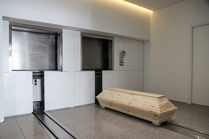 Το πρώτο αποτεφρωτήριο στην Ελλάδα άνοιξε τις πόρτες του 