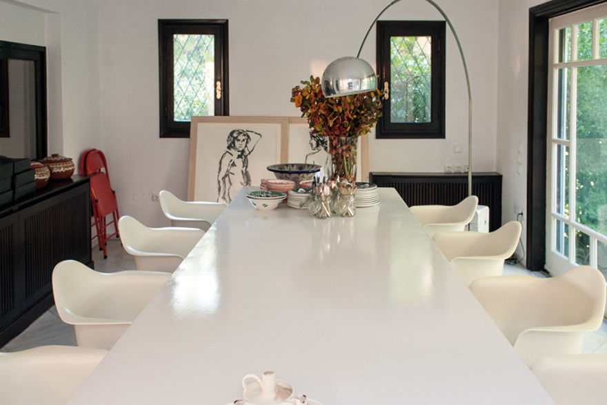 Γεώργιος Καράμπελας - Μαρίνα Κουταρέλλη: Αποχαιρετισμός στο καλοκαίρι με 60s διάθεση