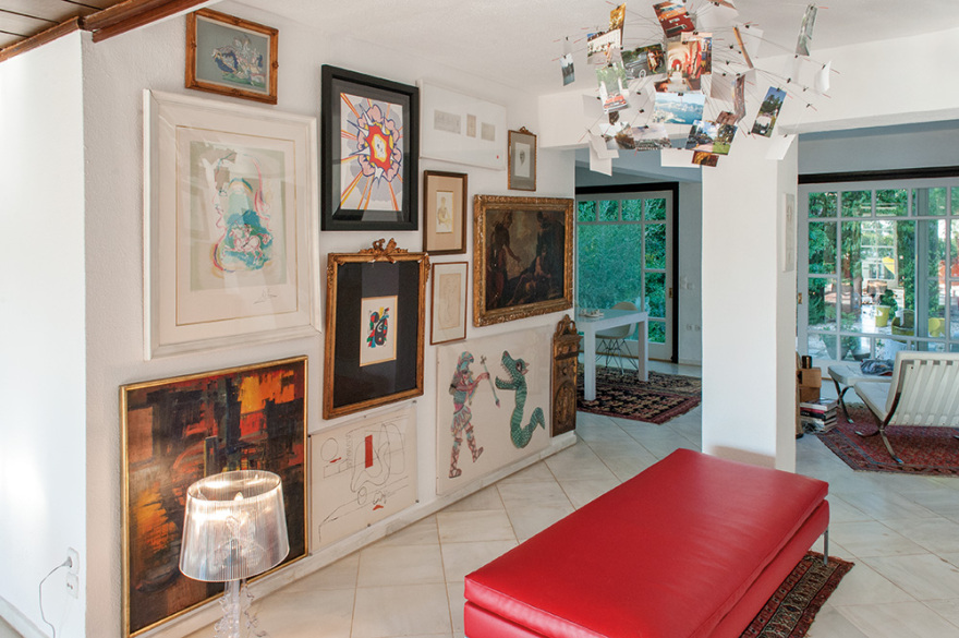 Γεώργιος Καράμπελας - Μαρίνα Κουταρέλλη: Αποχαιρετισμός στο καλοκαίρι με 60s διάθεση