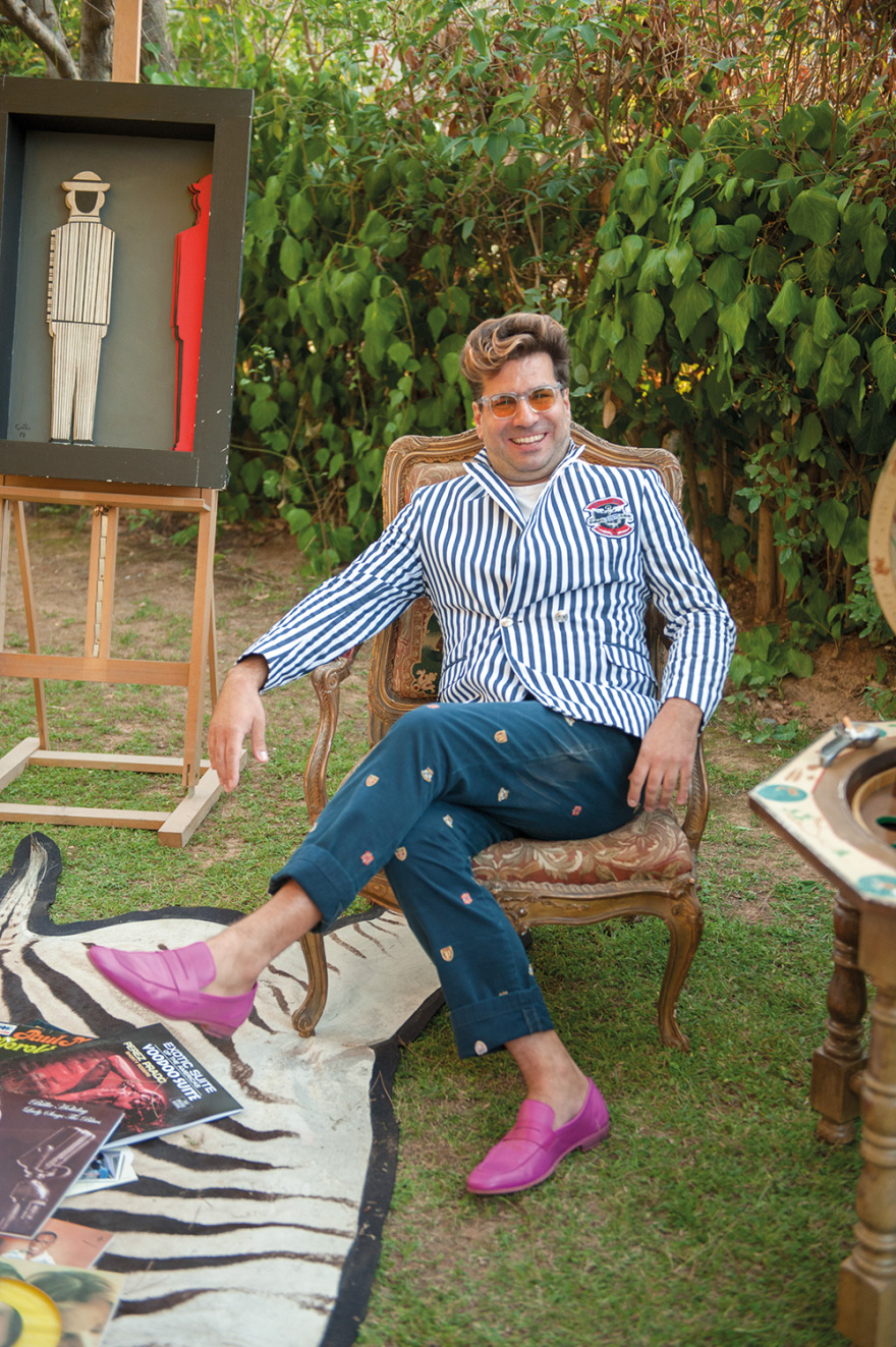 Γεώργιος Καράμπελας - Μαρίνα Κουταρέλλη: Αποχαιρετισμός στο καλοκαίρι με 60s διάθεση