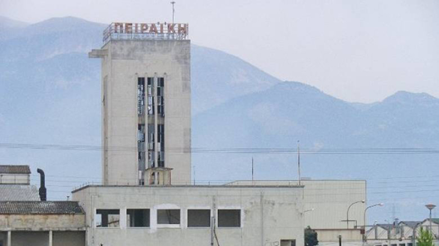 Φαίδων Στράτος: Η συναρπαστική ζωή του «κ.Πειραϊκή - Πατραϊκή»