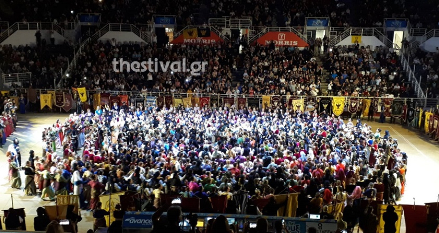 Θεσσαλονίκη: Χιλιάδες χορευτές στο 15ο Φεστιβάλ Ποντιακών Χορών