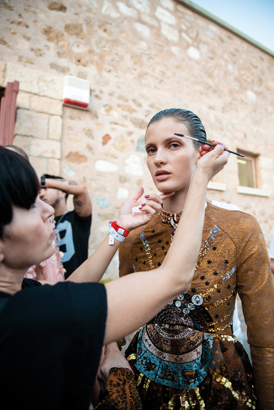 Σύλλογος «Ελπίδα» - Μαίρη Κατράντζου : Highlights από το υπερθέαμα μόδας 