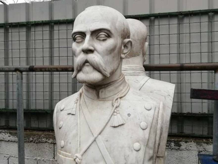 Θεσσαλονίκη: Από τα «αζήτητα» στη θέση τους και πάλι οι προτομές των Μακεδονομάχων