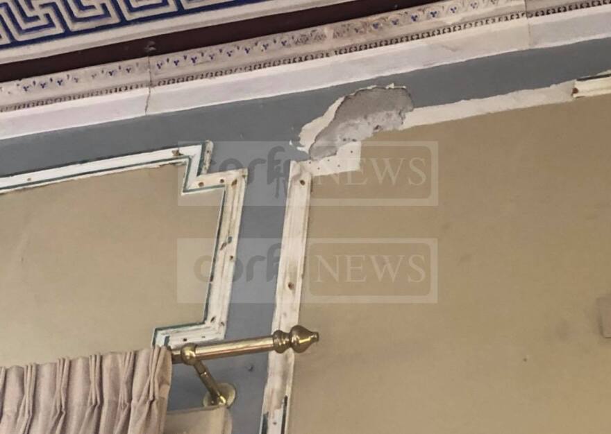 Κέρκυρα: Εικόνες ντροπής - Εγκαταλελειμμένο το Αχίλλειο