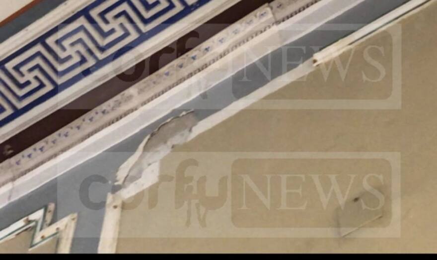 Κέρκυρα: Εικόνες ντροπής - Εγκαταλελειμμένο το Αχίλλειο