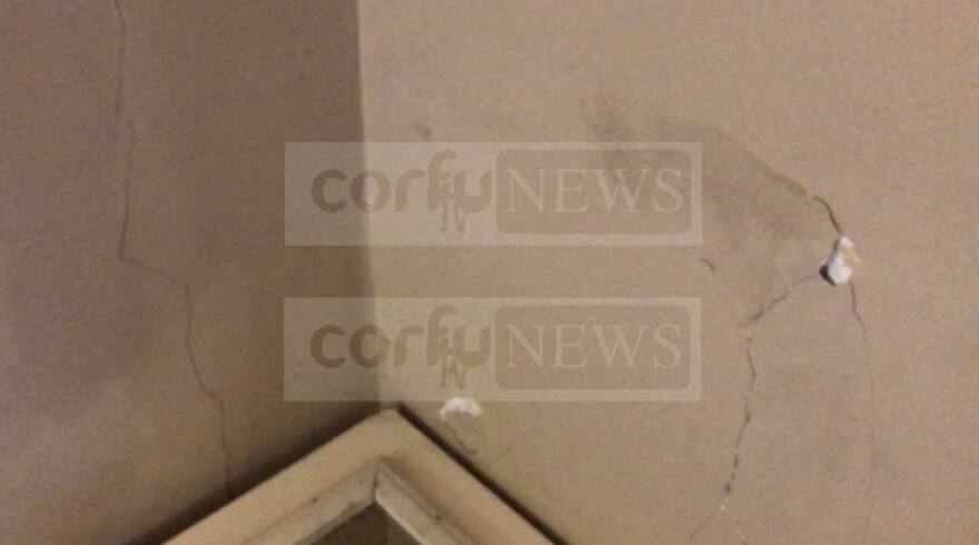 Κέρκυρα: Εικόνες ντροπής - Εγκαταλελειμμένο το Αχίλλειο