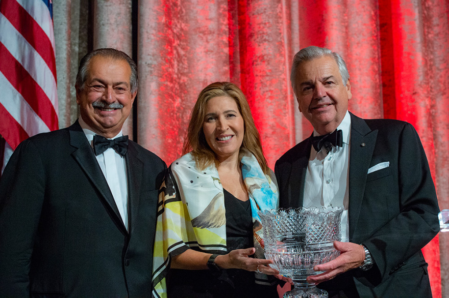 Ελληνική Πρωτοβουλία: Λαμπερό γκαλά στη Νέα Υόρκη