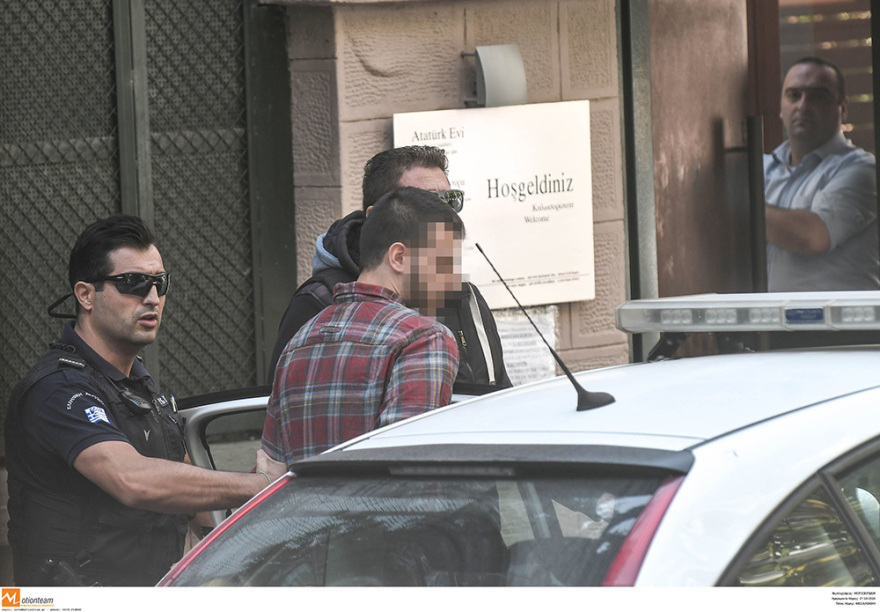 Θεσσαλονίκη: Εισβολή αναρχικών στο τουρκικό προξενείο - 12 συλλήψεις