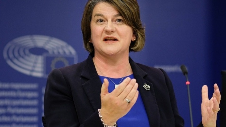 Brexit: Η κυρία των Ιρλανδών που απειλεί να τινάξει στον αέρα τη συμφωνία 