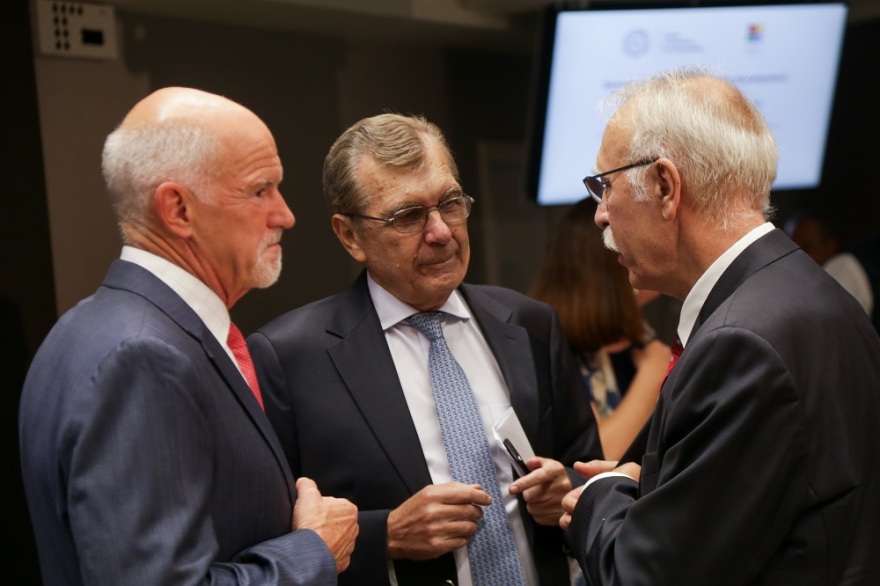 Ο Γιώργος Παπανδρέου με Άδωνι Γεωργιάδη και Δημήτρη Βίτσα