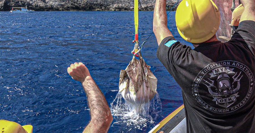Ναυάγιο Αντικυθήρων: Ξεκόλλησαν οι έρευνες - Εντυπωσιακές φωτογραφίες από τα ευρήματα