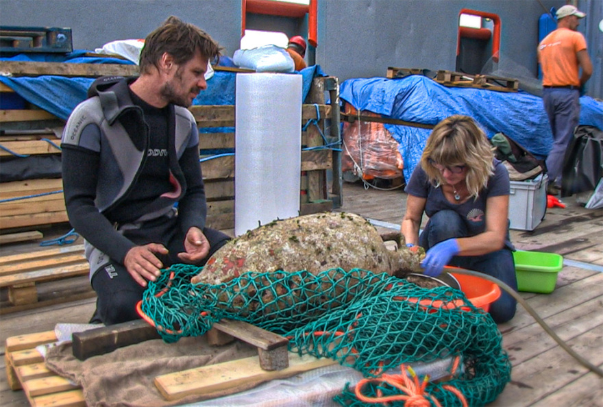 Ναυάγιο Αντικυθήρων: Ξεκόλλησαν οι έρευνες - Εντυπωσιακές φωτογραφίες από τα ευρήματα