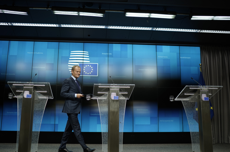 Σύνοδος Κορυφής E.E.: Μένει το βέτο σε Σκόπια και Αλβανία 