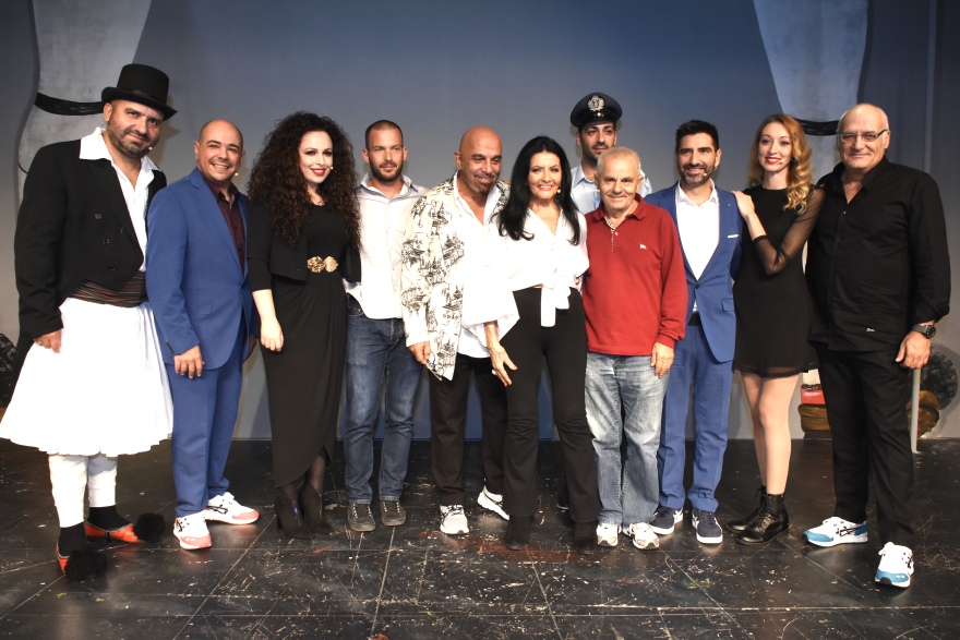  Στο θέατρο «Αθηνά» γιορτάζουν τα 200 χρόνια εθνικής... Ασυναρτησίας! 