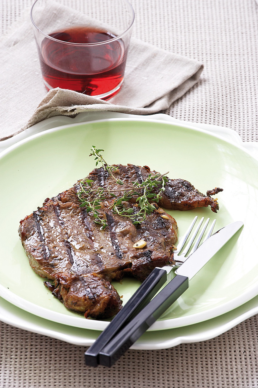 Οι μπριζόλες της ευκολίας: 5 συνταγές για εύκολα μαγειρέματα