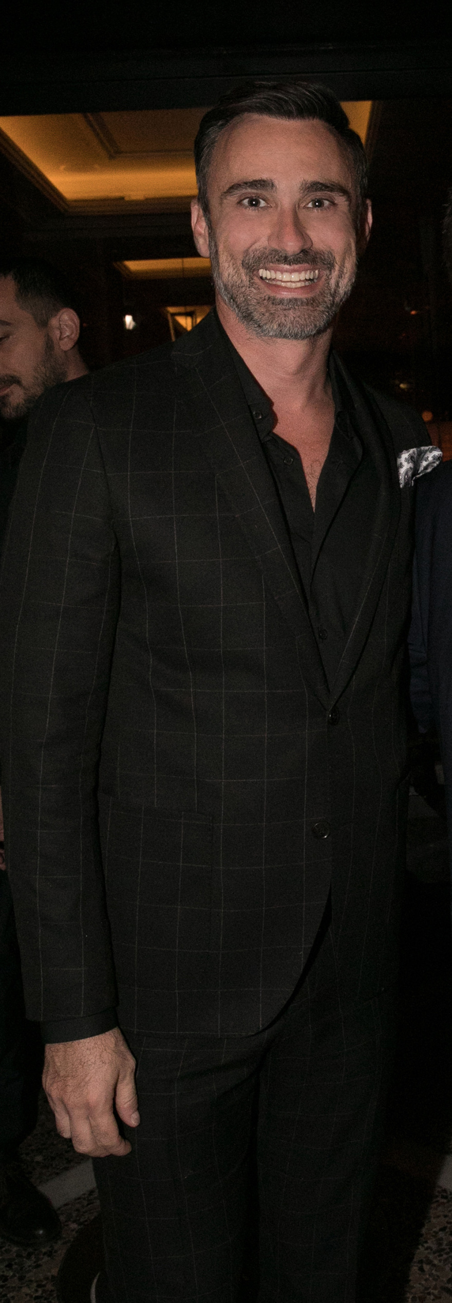 «Ωνάσης: Τα θέλω όλα»: «Παρέλαση» επωνύμων στο πάρτι μετά την πρεμιέρα στο «Παλλάς»