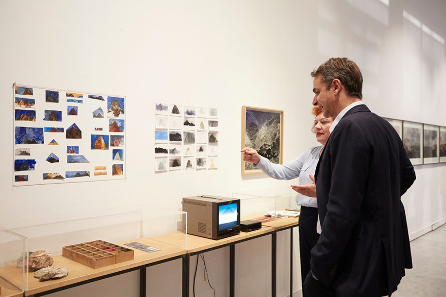 Θεσσαλονίκη: Επίσκεψη Κυριάκου και Μαρέβας Μητσοτάκη στη Μπιενάλε Σύγχρονης Τέχνης