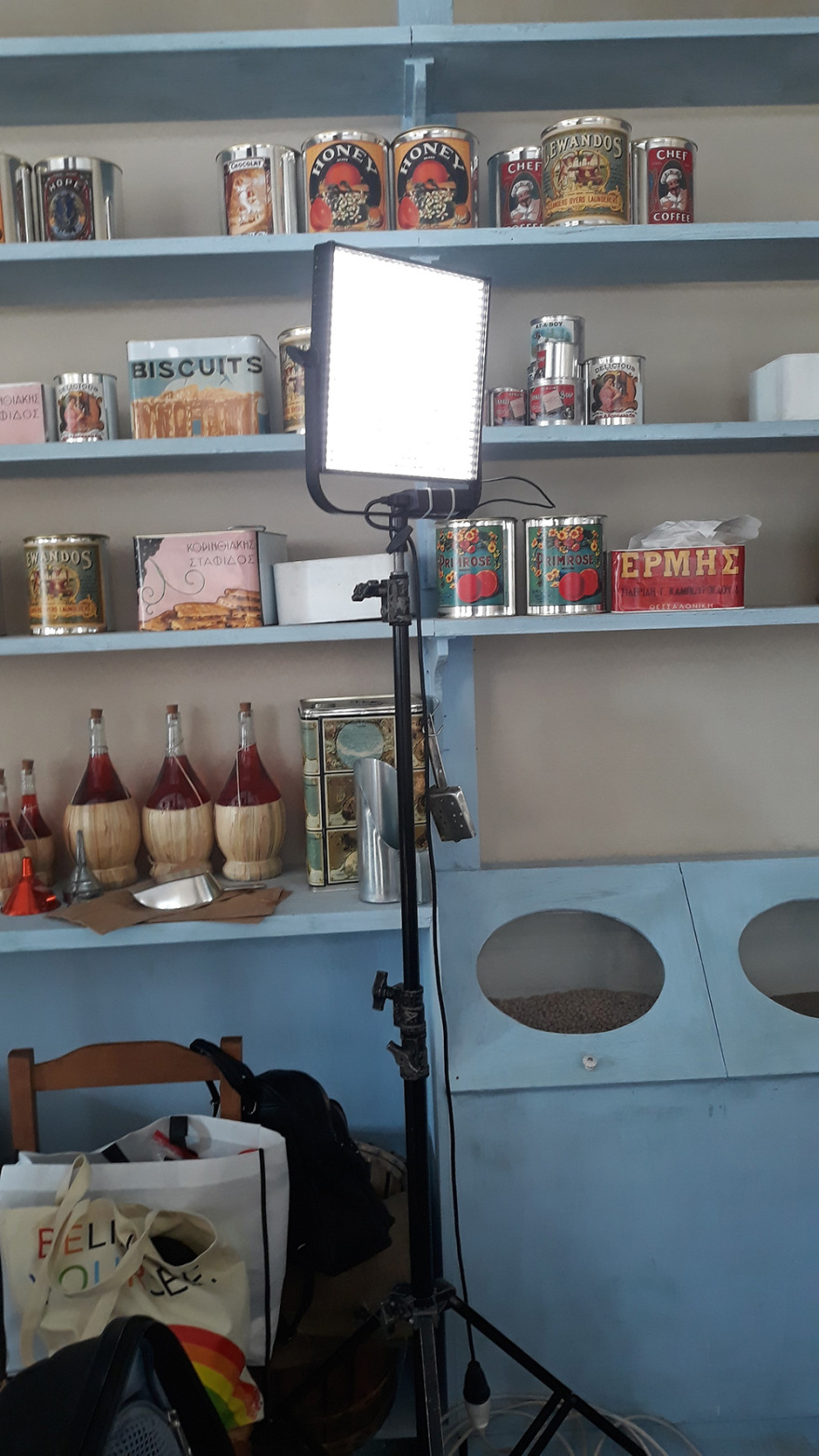 Άγριες Μέλισσες: Το protothema.gr μπήκε στο χωριό που γυρίζεται το πιο επιτυχημένο σίριαλ της χρονιάς