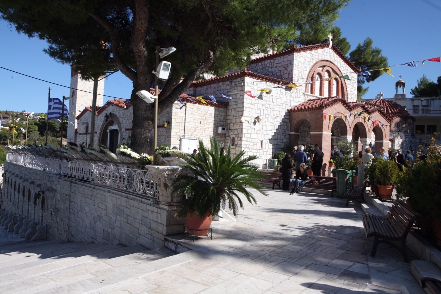 Σοφία Κοκοσαλάκη: Συγκινητικό το «αντίο» στη σχεδιάστρια - «Τίμησες την Ελλάδα»