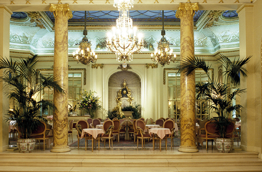 The Ritz: Πωλείται το «διαμάντι» της Βρετανίας