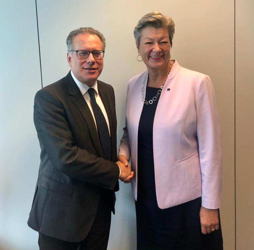 Κουμουτσάκος για προσφυγικό: Θα αντιμετωπίσουμε με επιτυχία τη μεγάλη αυτή πρόκληση